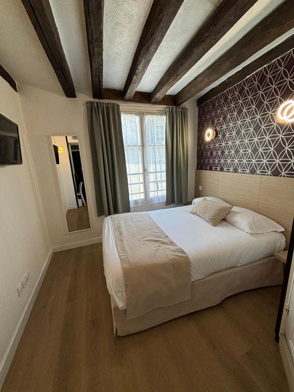 Hotel Le Blason Amboise Eksteriør billede