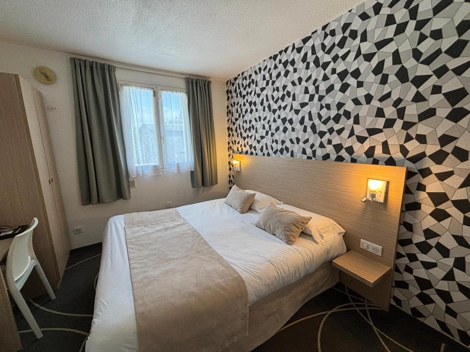 Hotel Le Blason Amboise Eksteriør billede